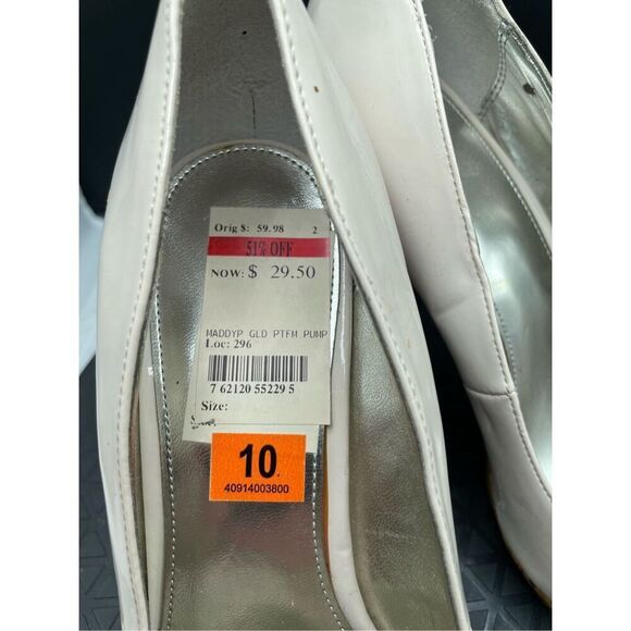 Alfani Maddy Platform Pump Cream Color Patent Leather Size 10 - Picture 9 of 10